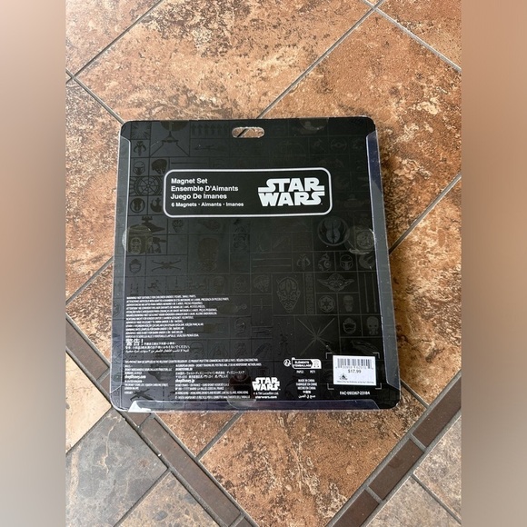 Disney Parks Star Wars Set of 6 Character Magnets - Picture 2 of 2